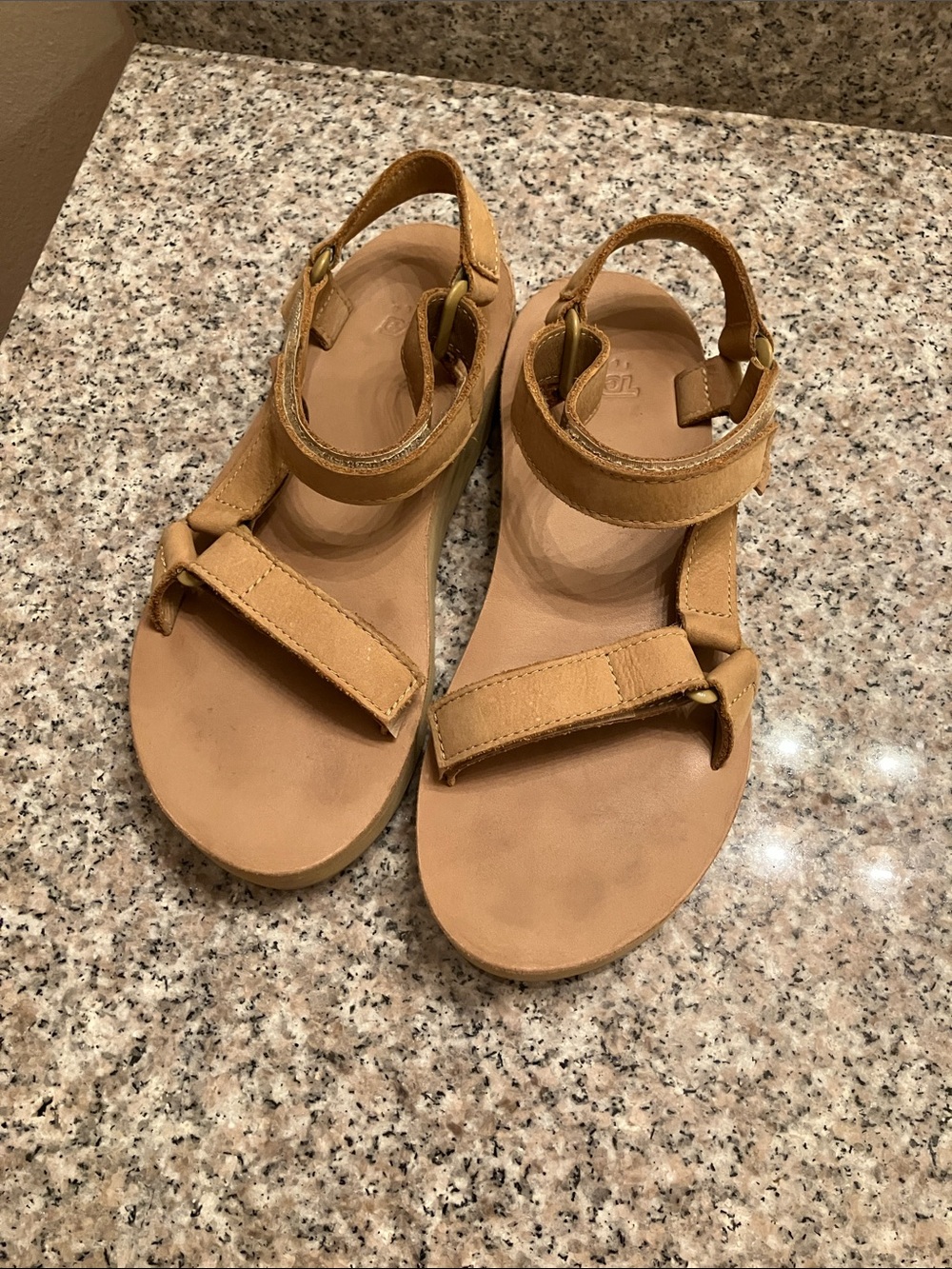Teva Midform Universal Sandals